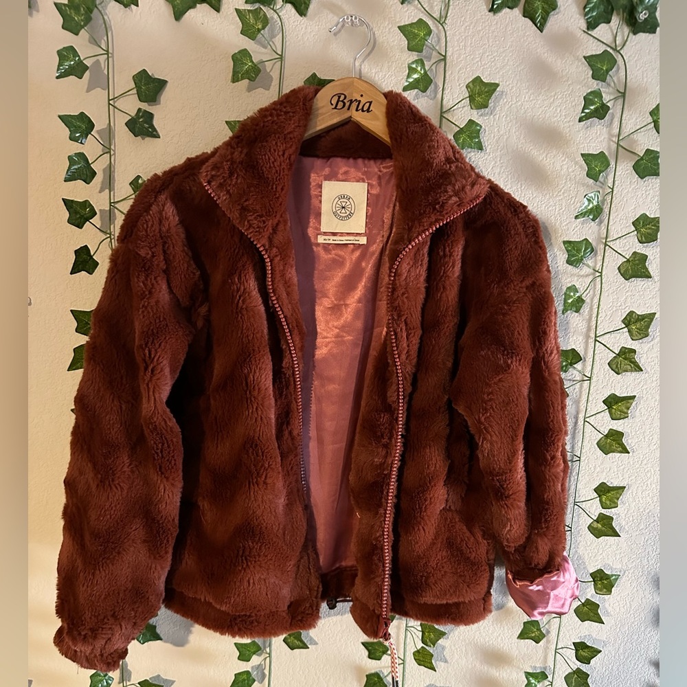 Urban outfitters fur brown zip up coat with silk lining on inside, size XS